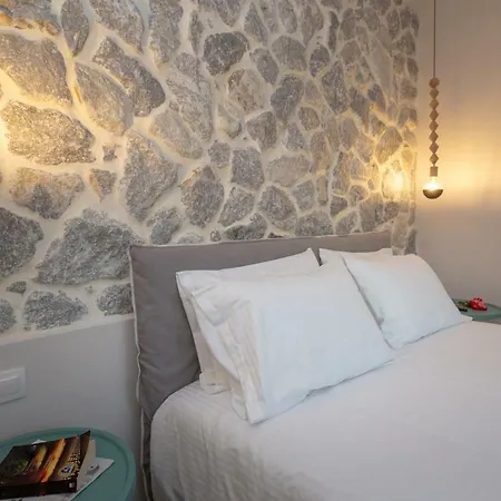 Rapanos Apartament *