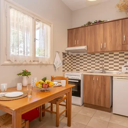 Apartament Rapanos *