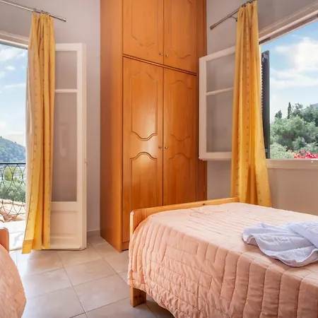Apartament Rapanos *